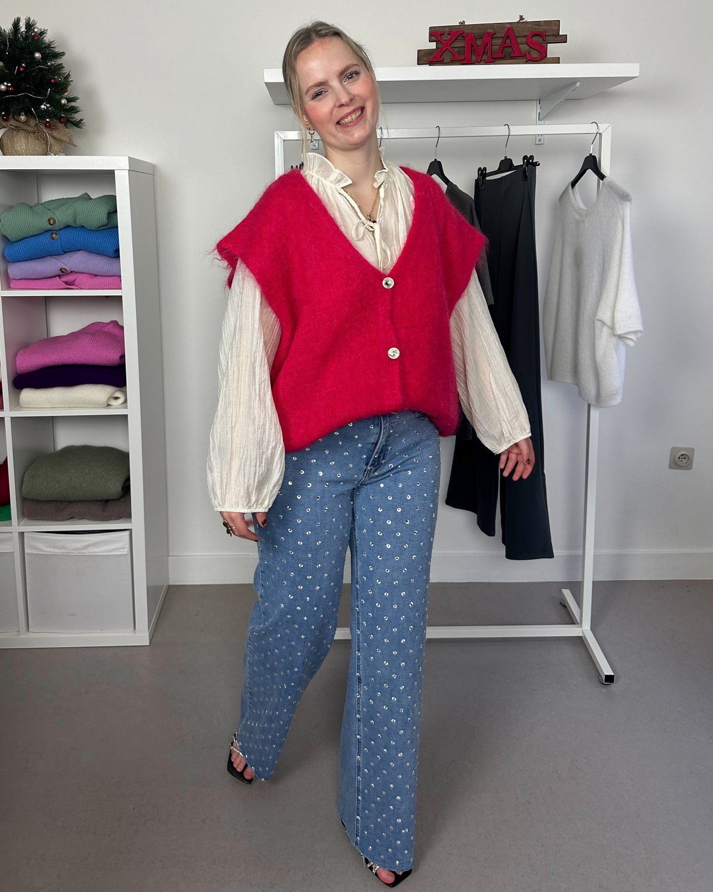 Sleeveless Cardigan Coral Red