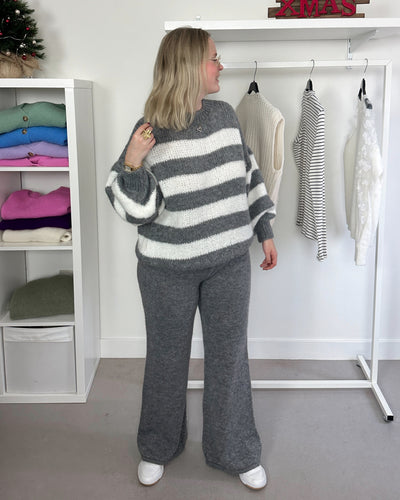 Striped Knit Grey