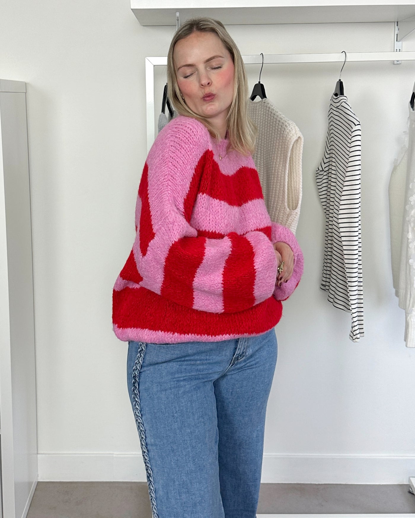 Striped Knit Red Pink