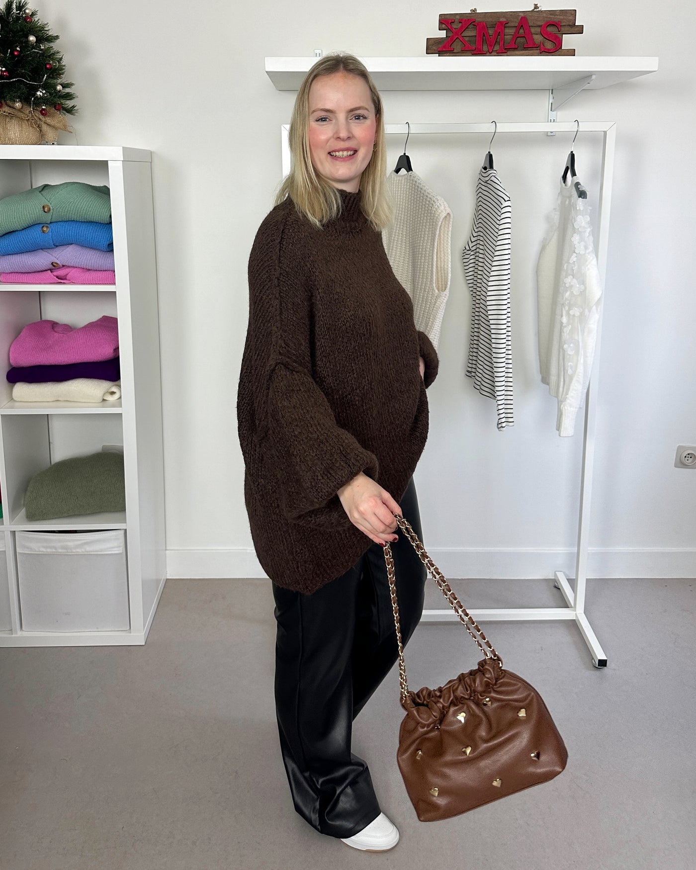 Oversized Knit Brown